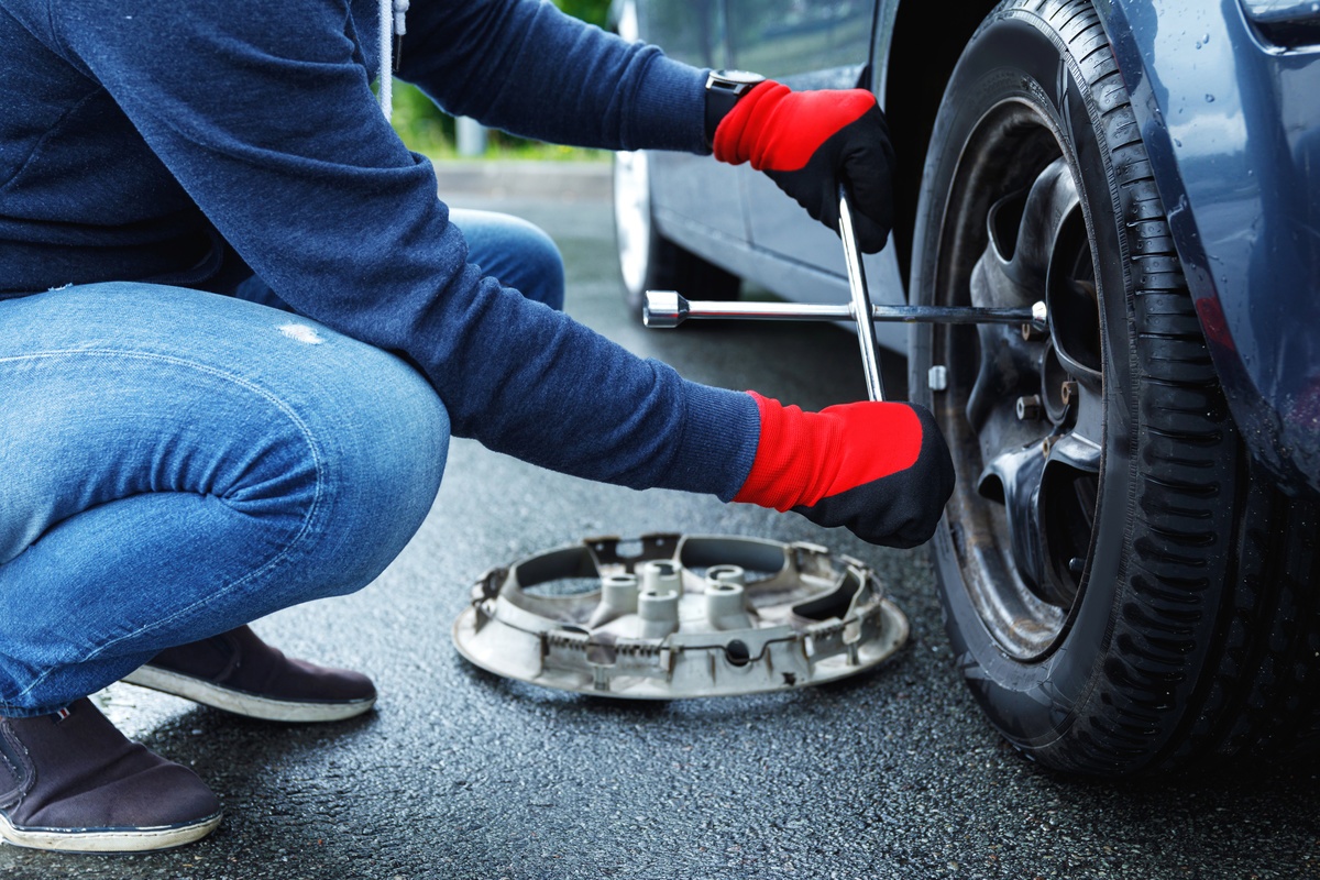 Flat Tires & Tires Replacement